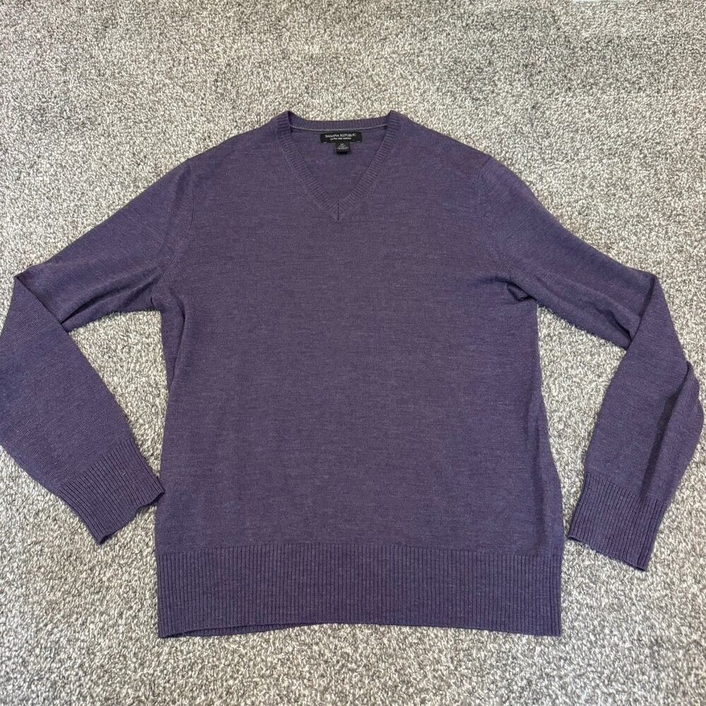 Banana Republic Mens Purple Pullover V-Neck 100% Merino Wool Sweater M Classic